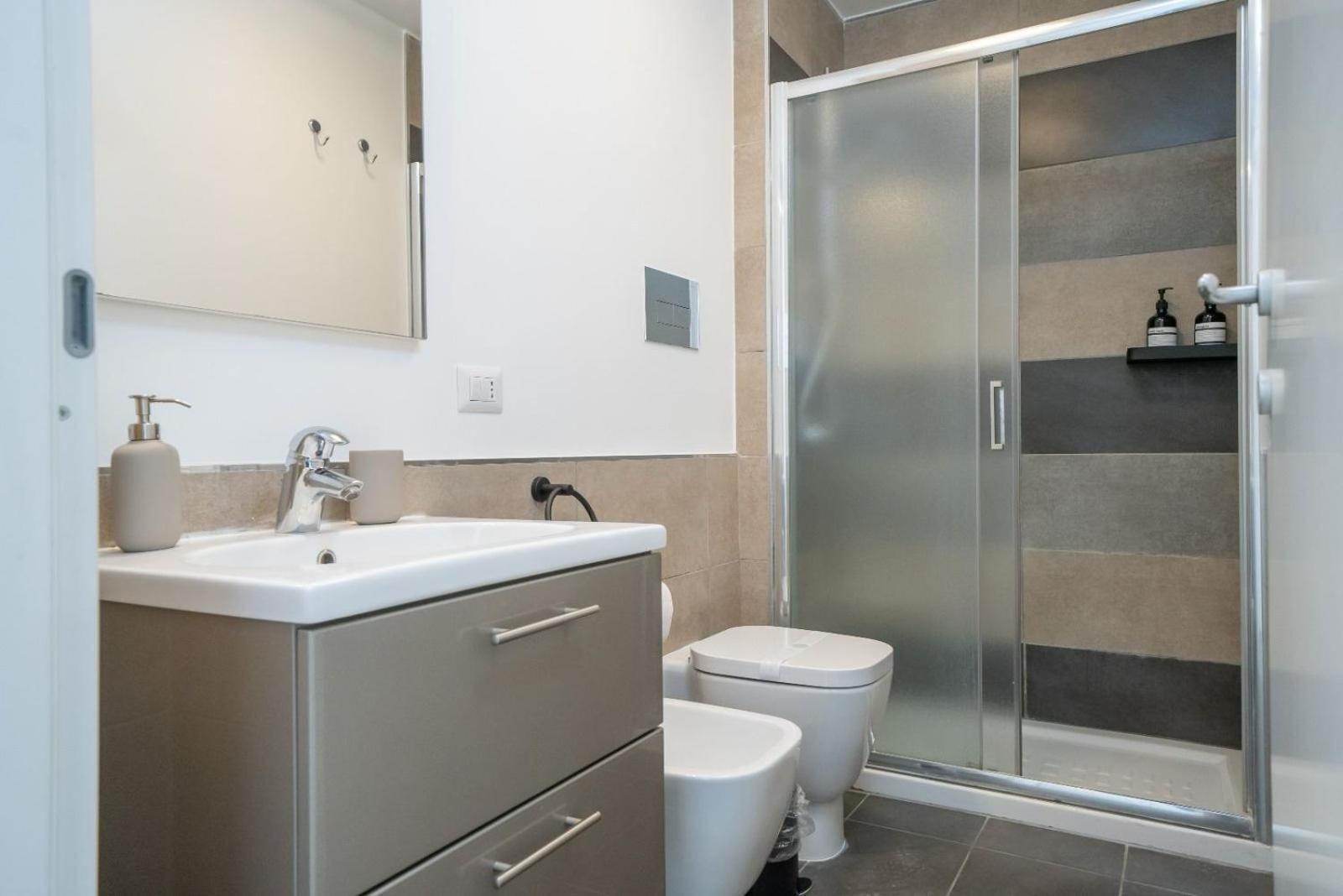 Bovio Boutique Studio Apartment Neapel Zimmer foto